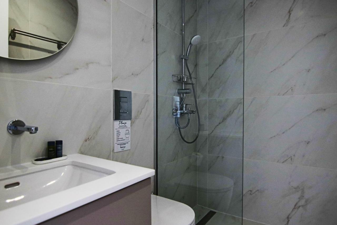 Phaedrus Living: Seaview Luxury Flat Limnaria 151 Lägenhet Paphos Exteriör bild