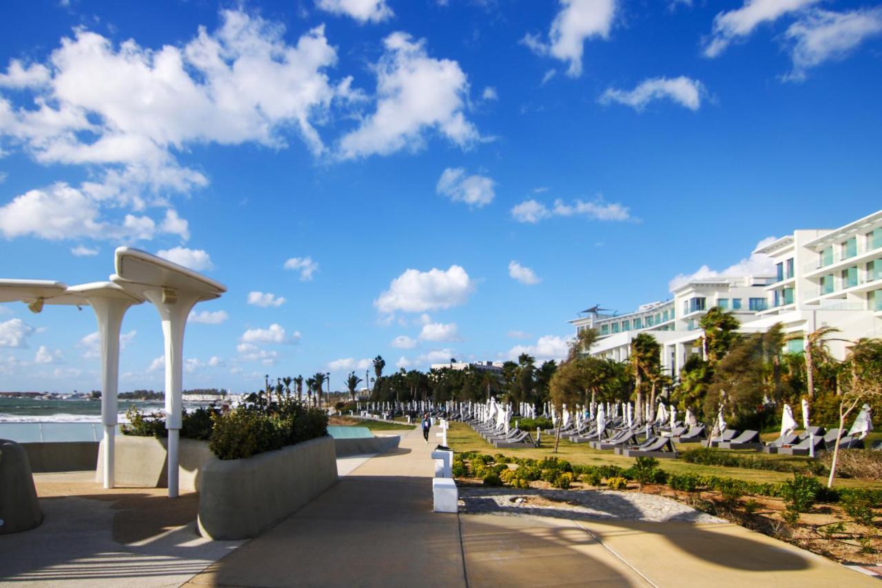 Phaedrus Living: Seaview Luxury Flat Limnaria 151 Lägenhet Paphos Exteriör bild